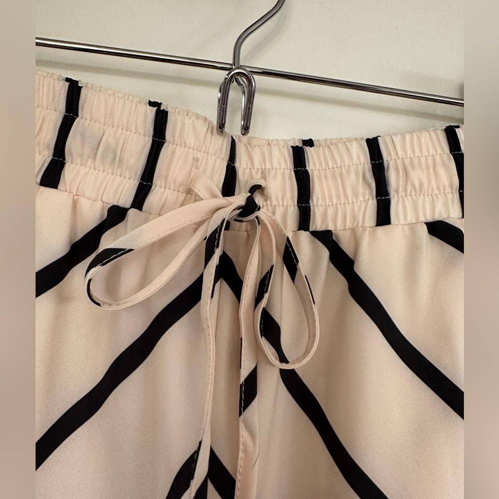 Striped Black/Cream Shorts & Button Up Set - Picture 9 of 16